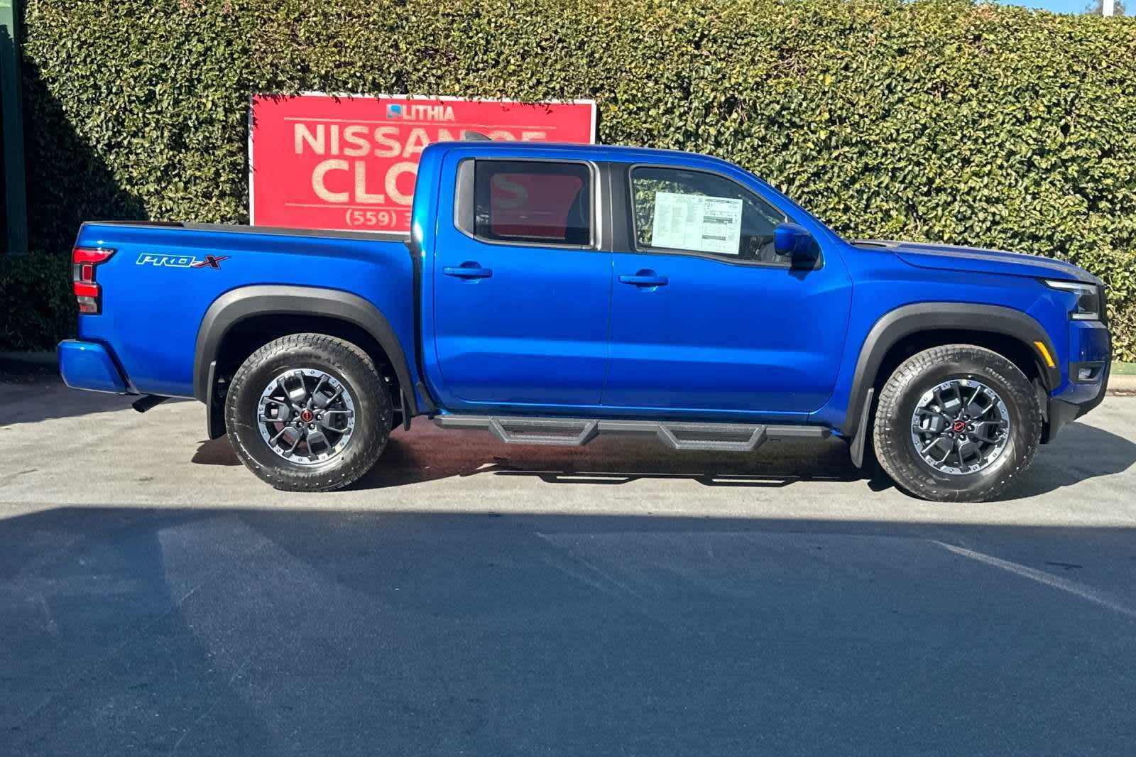 2025 Nissan Frontier PRO-X Crew Cab 4x2 9