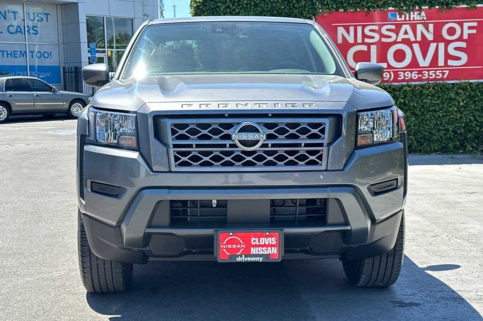 2024 Nissan Frontier SV Crew Cab 4x2 11