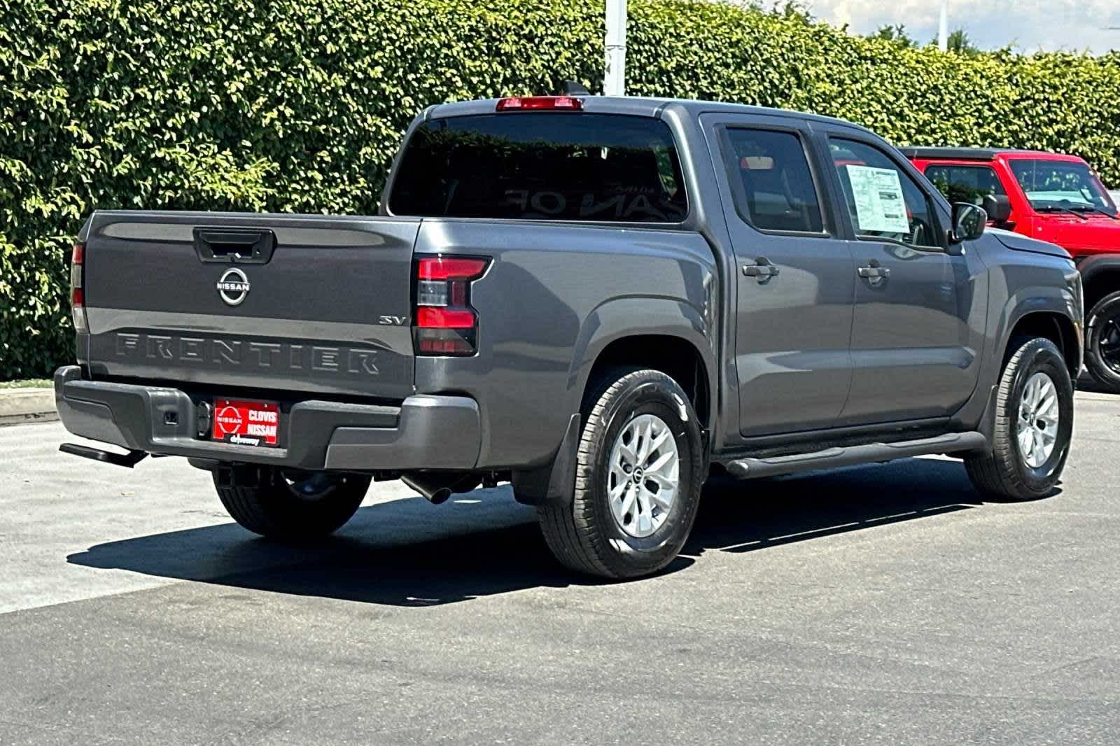 2024 Nissan Frontier SV Crew Cab 4x2 3