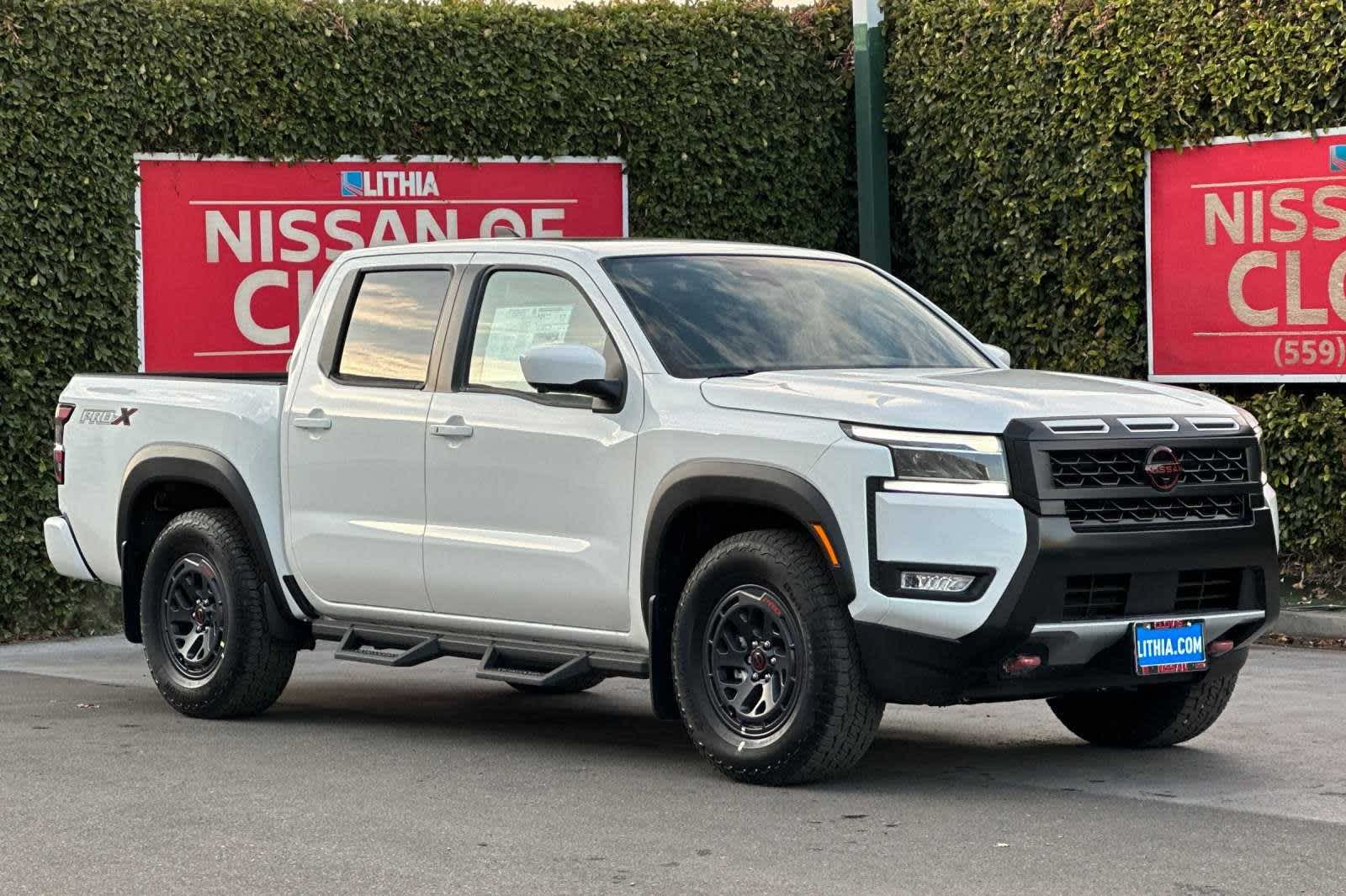 2025 Nissan Frontier PRO-X Crew Cab 4x2 10