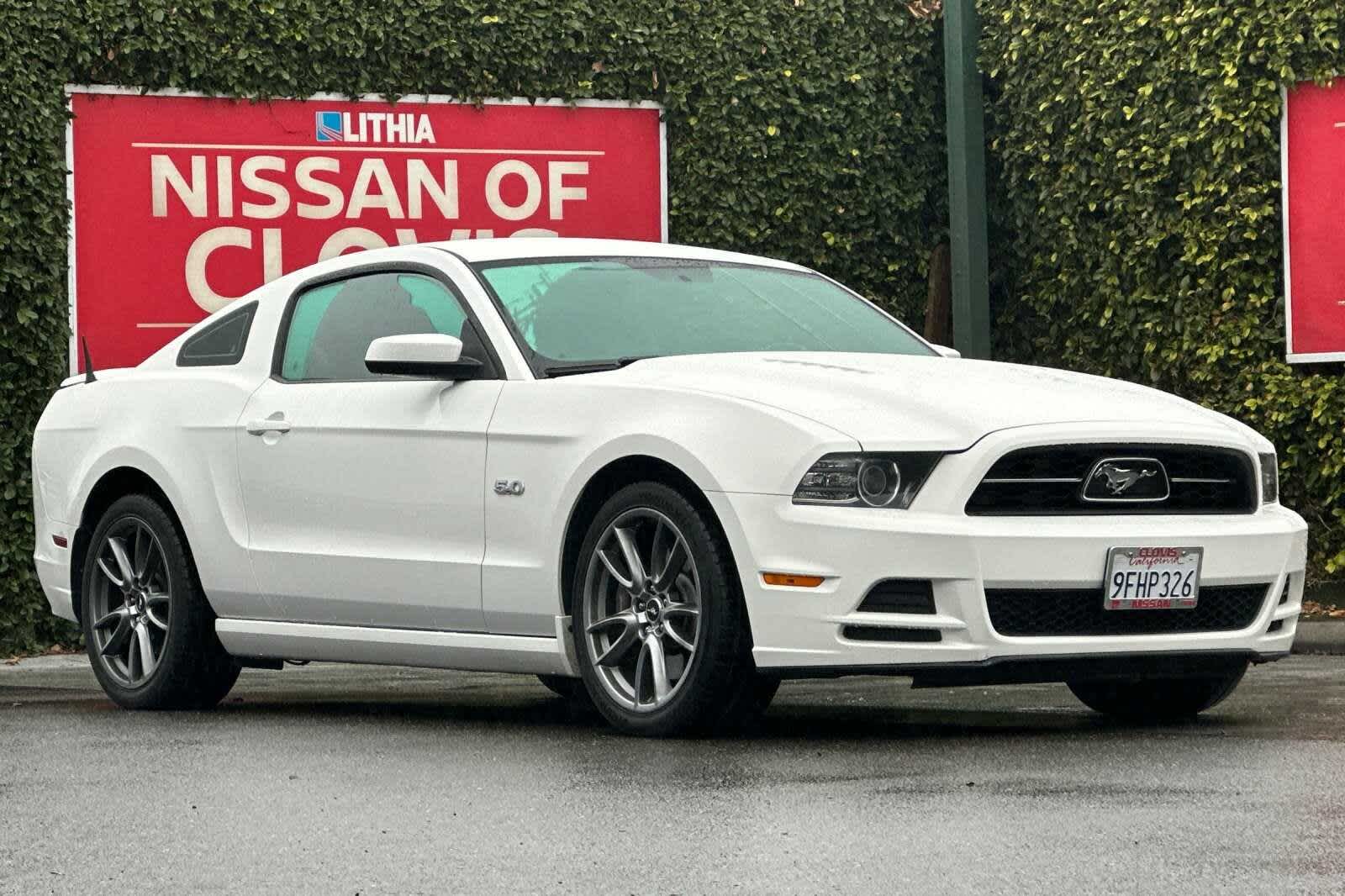 2013 Ford Mustang GT Premium 11