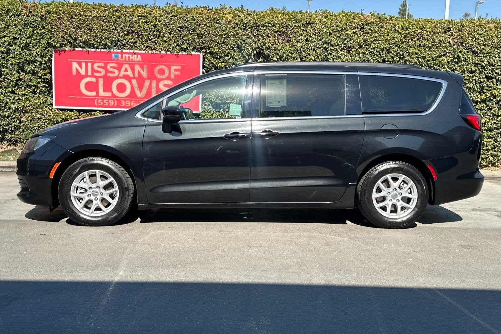 2020 Chrysler Voyager LXI 6