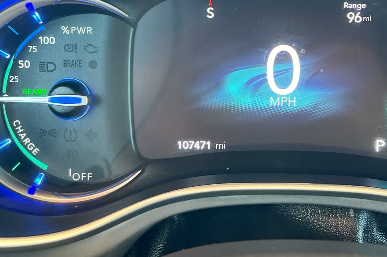 2022 Chrysler Pacifica Hybrid Touring L - Photo 25