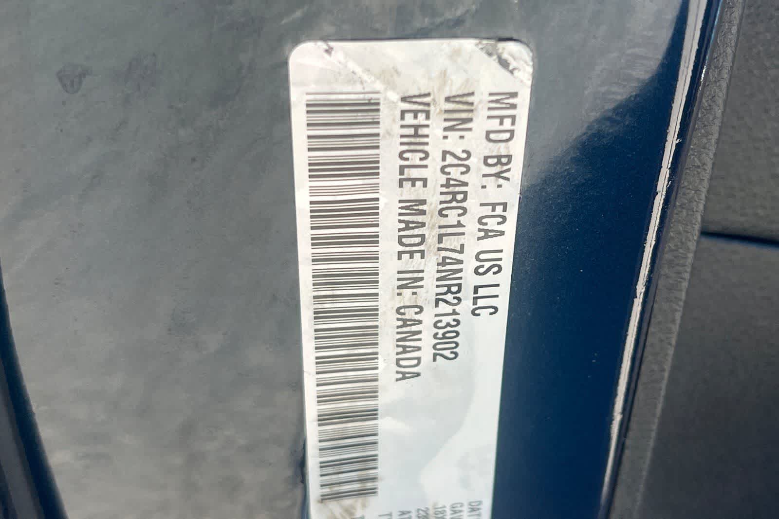 2022 Chrysler Pacifica Hybrid Touring L - Photo 38