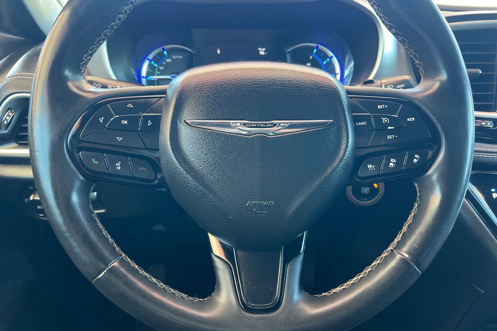 2022 Chrysler Pacifica Hybrid Touring L - Photo 29