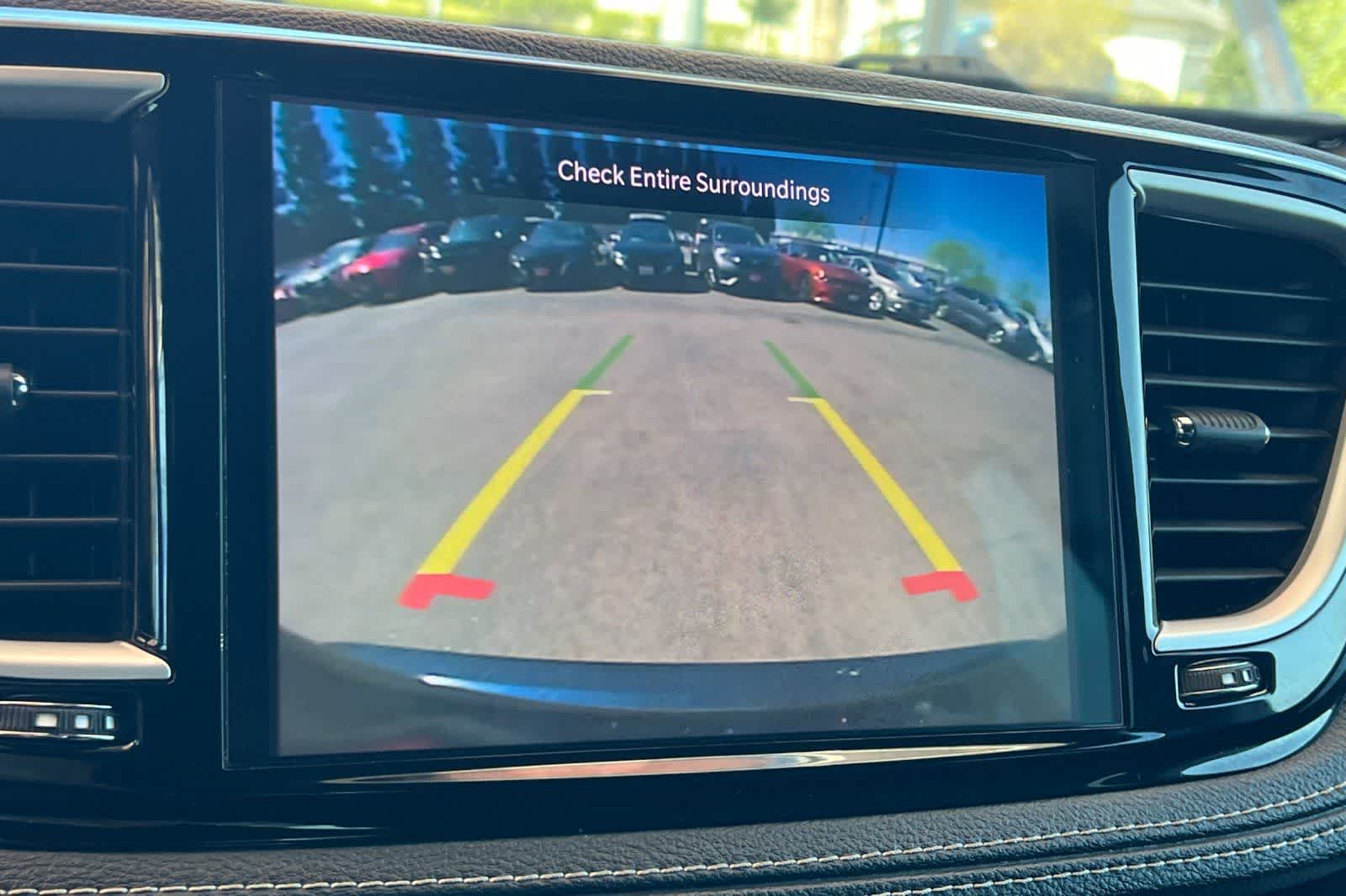 2022 Chrysler Pacifica Hybrid Touring L - Photo 23