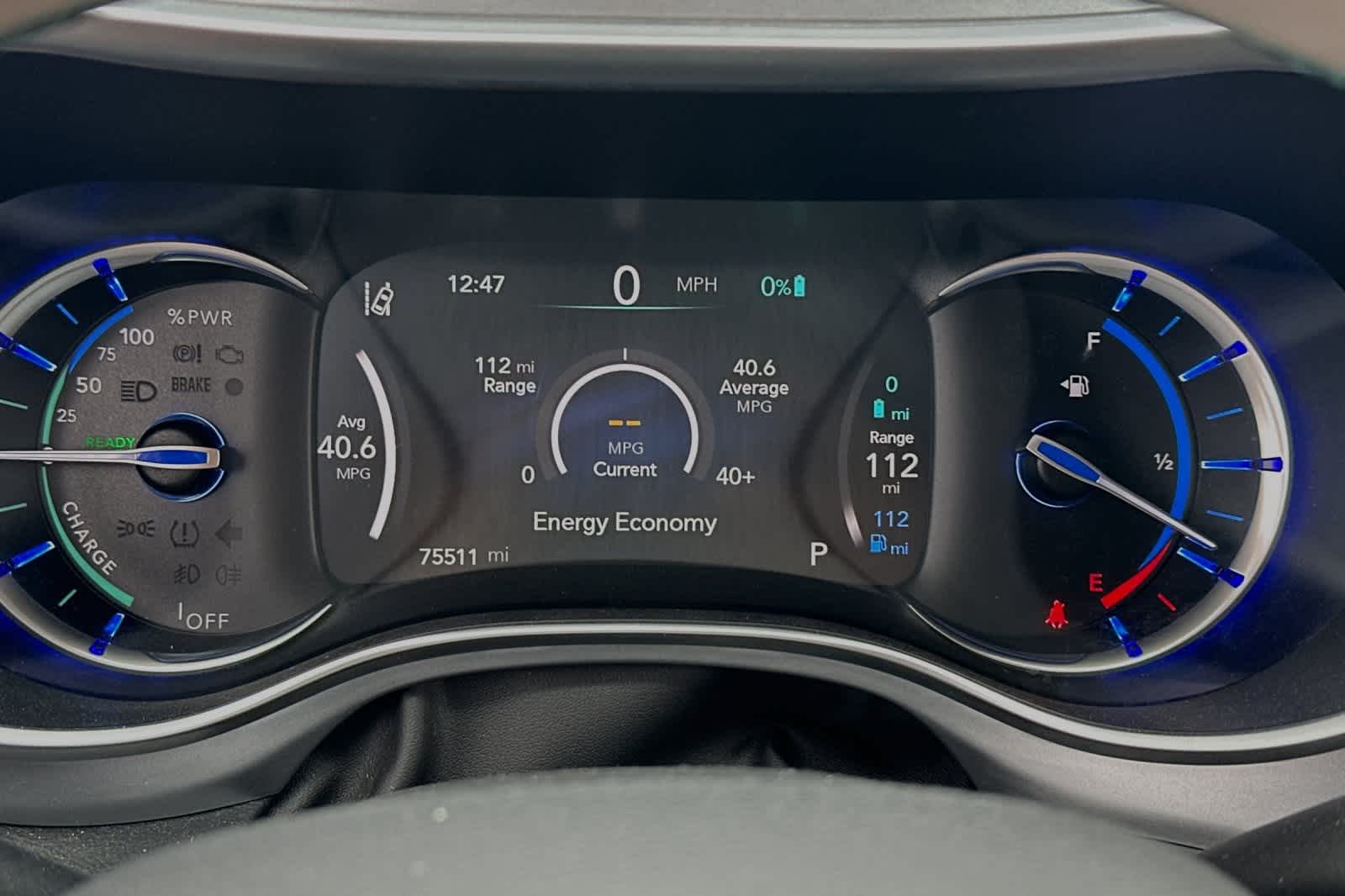 2018 Chrysler Pacifica Hybrid Limited 25