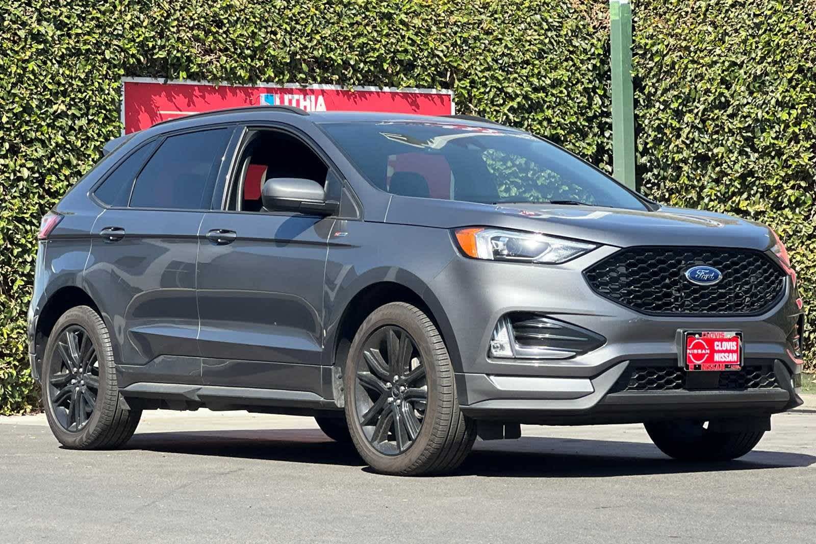 2023 Ford Edge ST-Line 10