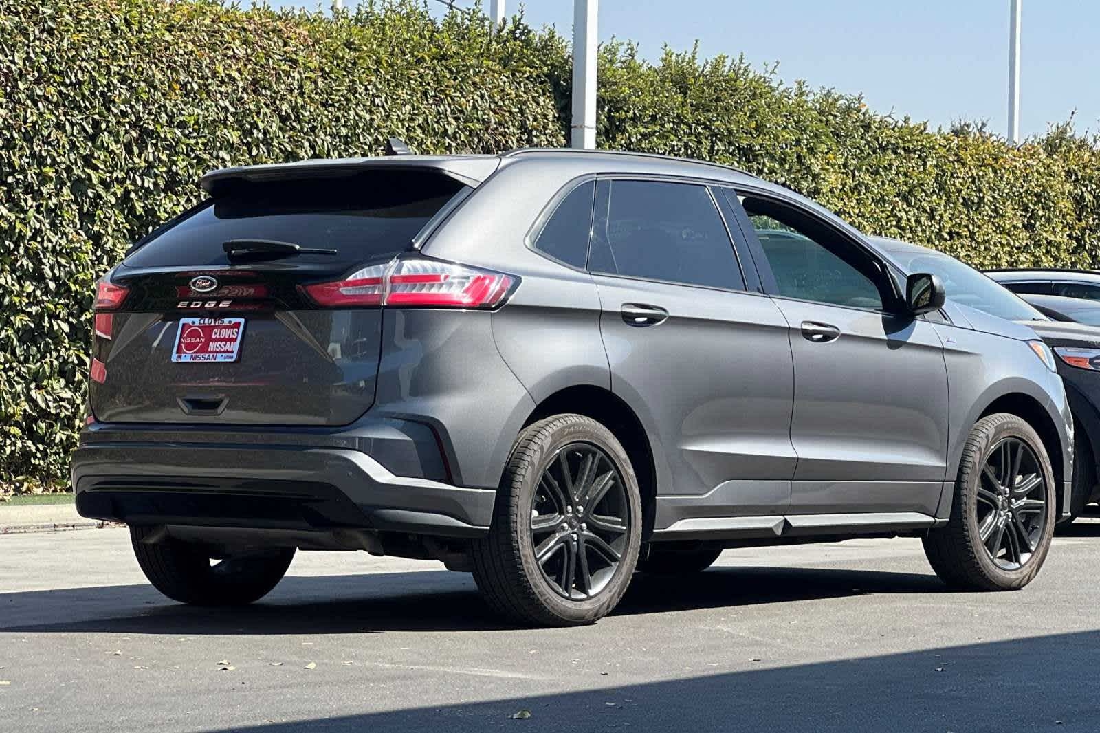 2023 Ford Edge ST-Line 3