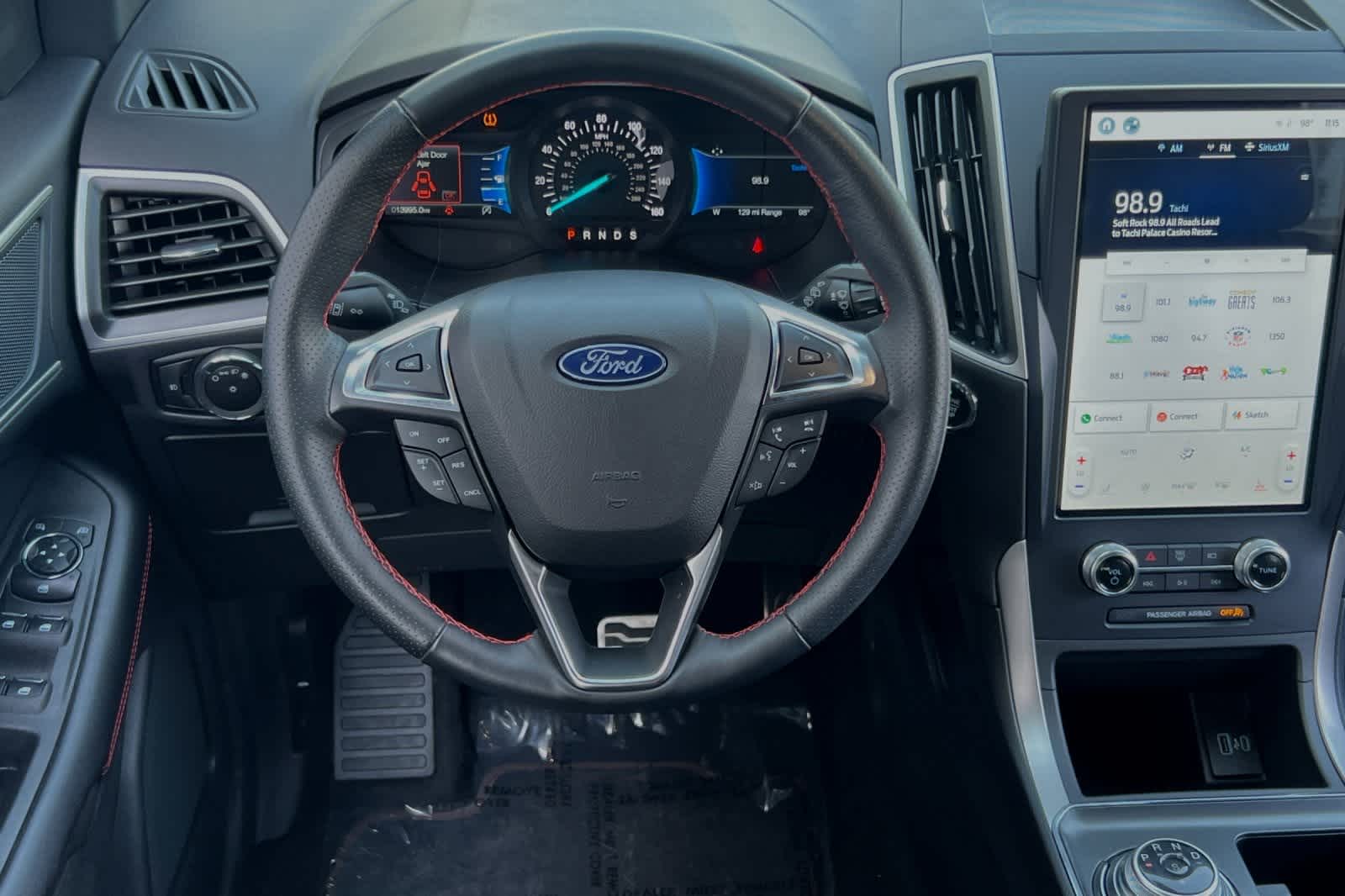 2023 Ford Edge ST-Line 17