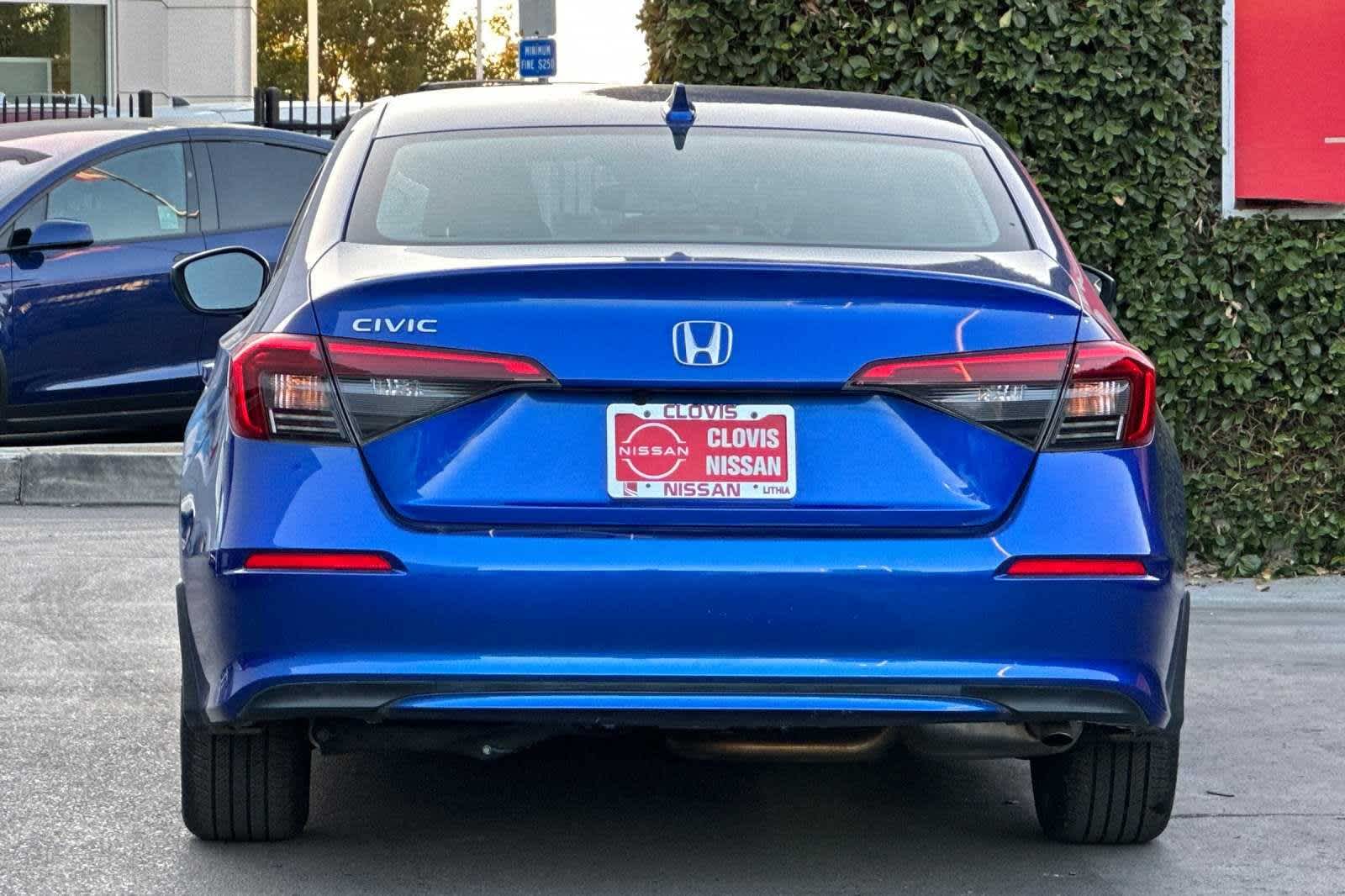 2022 Honda Civic LX 8