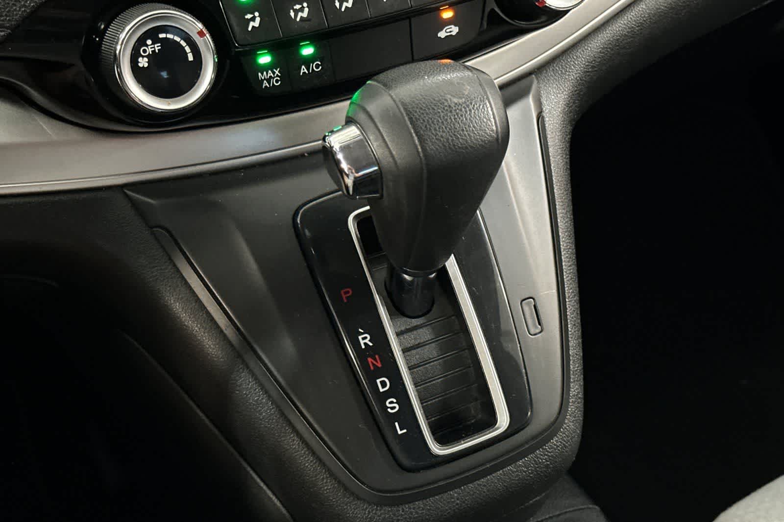 2016 Honda CR-V LX - Photo 23
