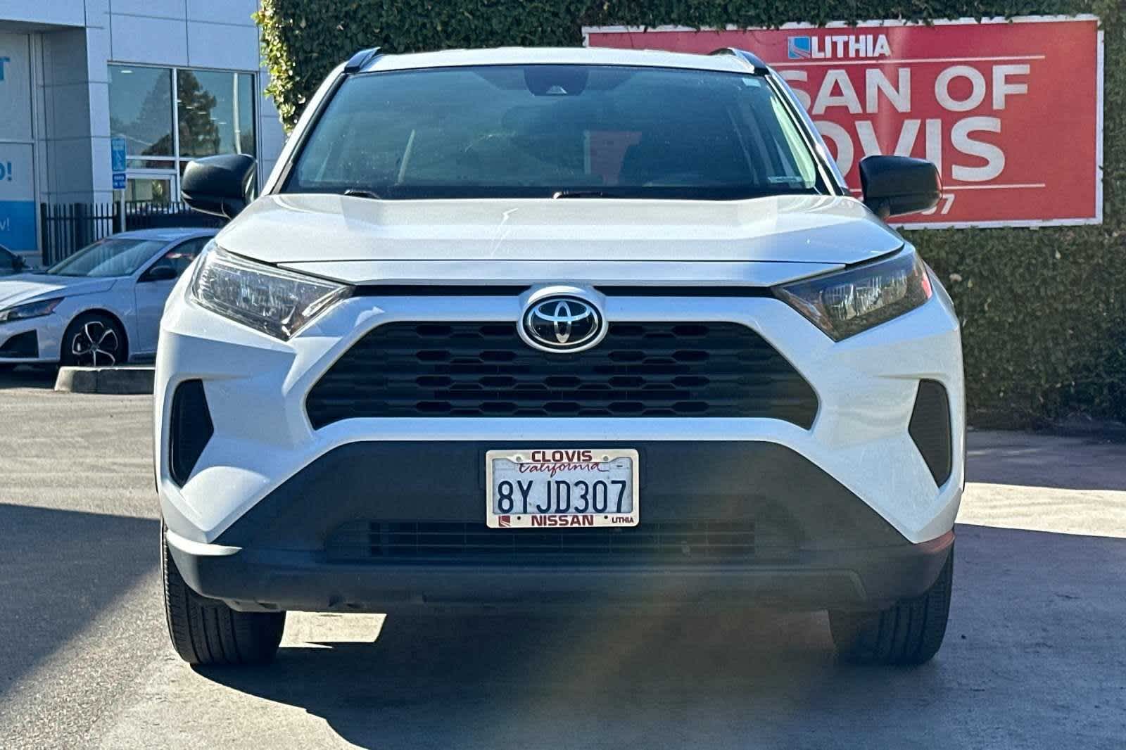 2021 Toyota RAV4 LE 11