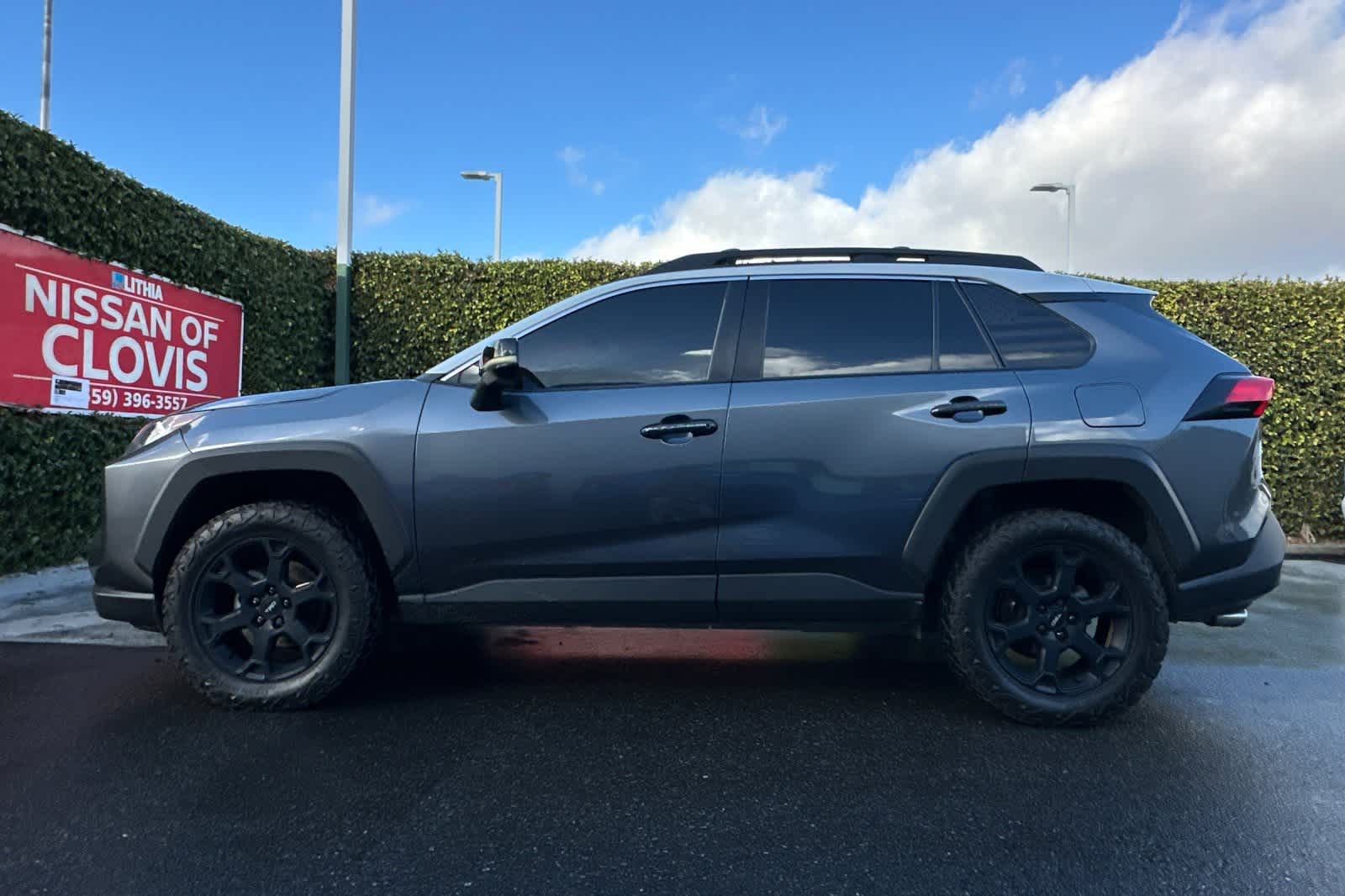 2020 Toyota RAV4 TRD Off Road 6