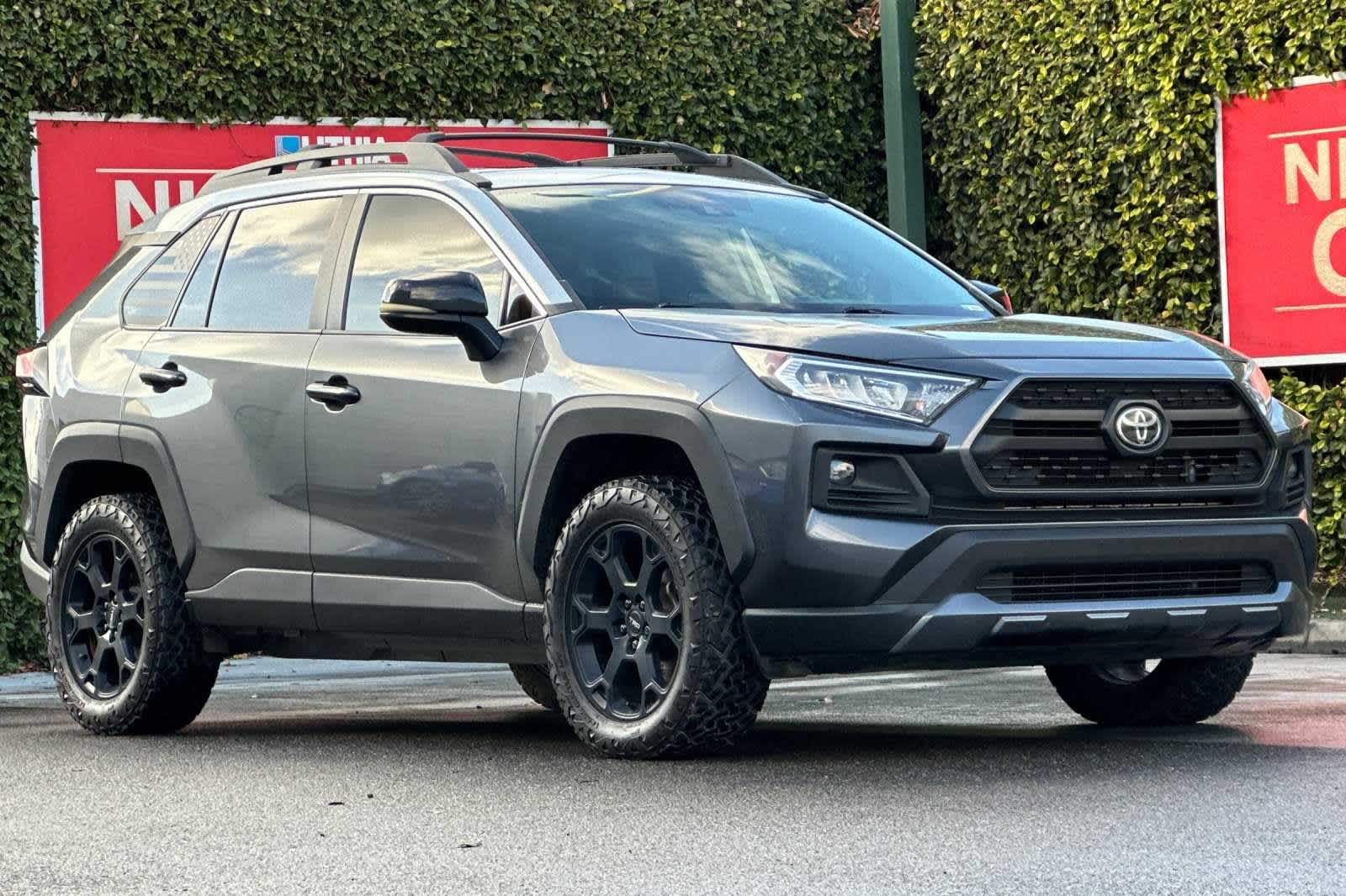 2020 Toyota RAV4 TRD Off Road 10