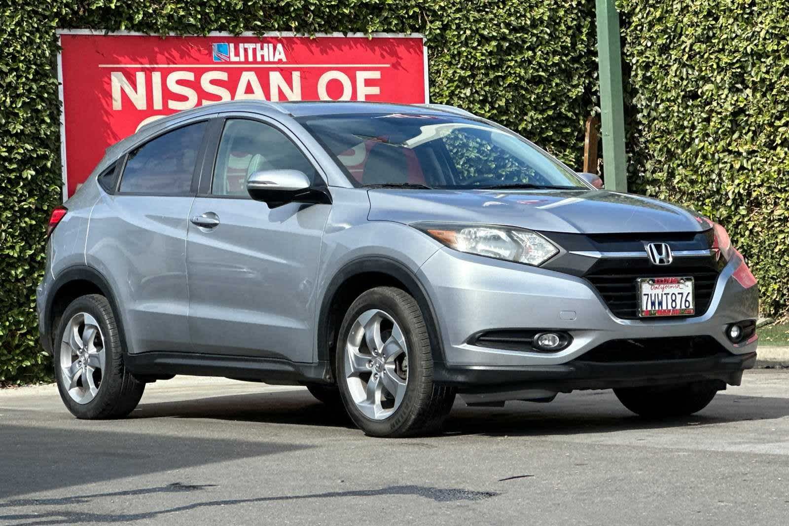 2017 Honda HR-V EX-L Navi 10