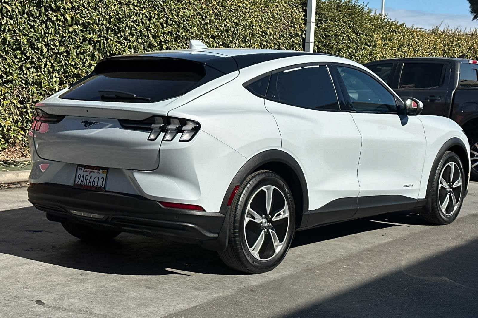 2022 Ford Mustang Mach-E Select 3