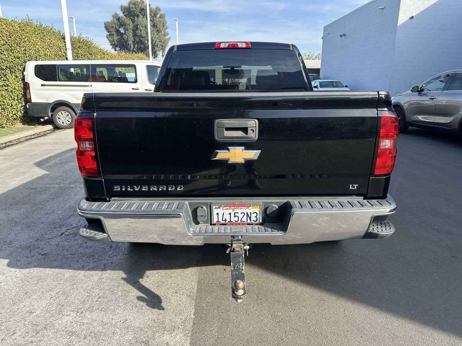 2017 Chevrolet Silverado 1500 LT 2WD Crew Cab 143.5 10