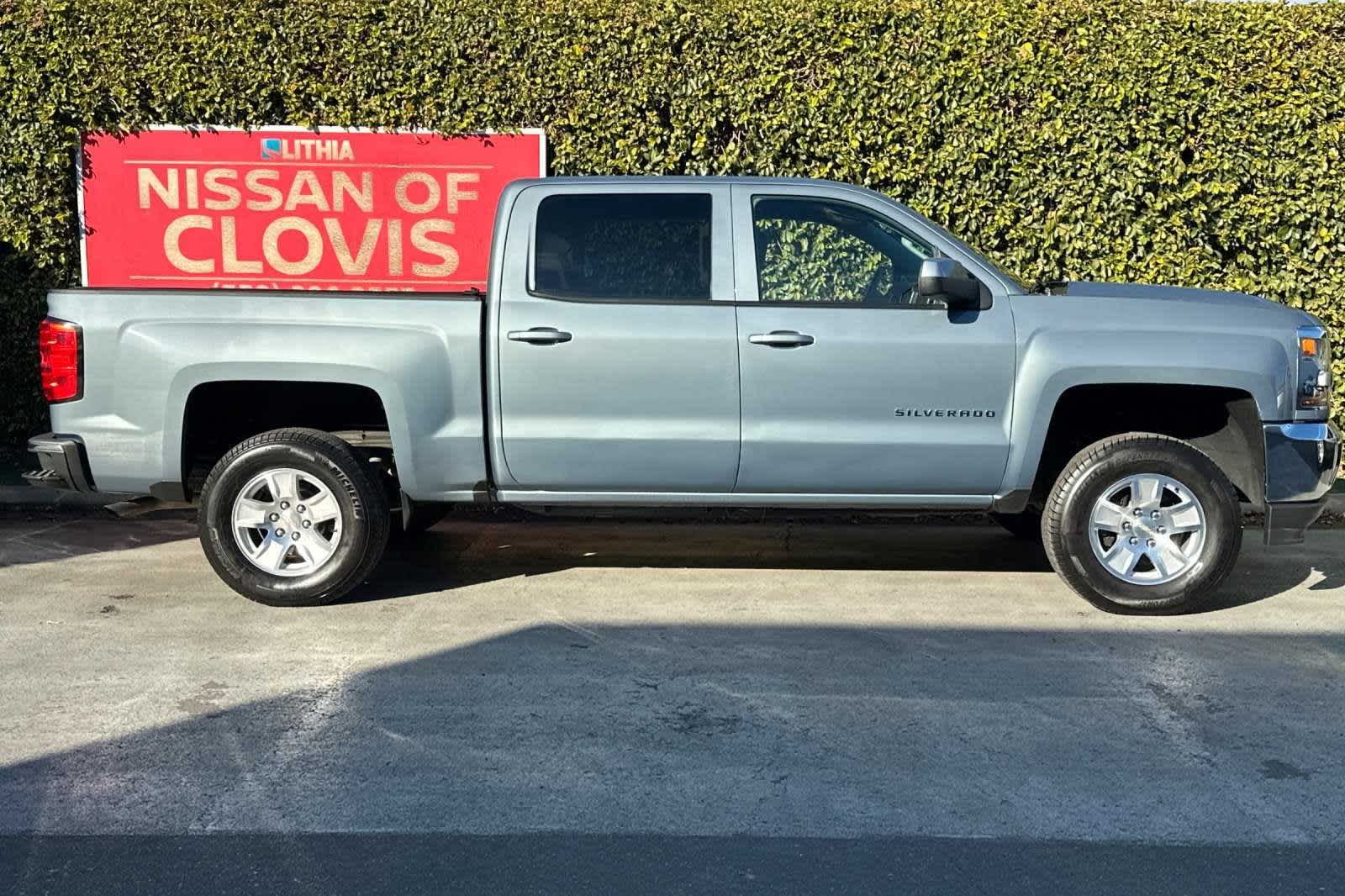 2016 Chevrolet Silverado 1500 LT 2WD Crew Cab 143.5 9