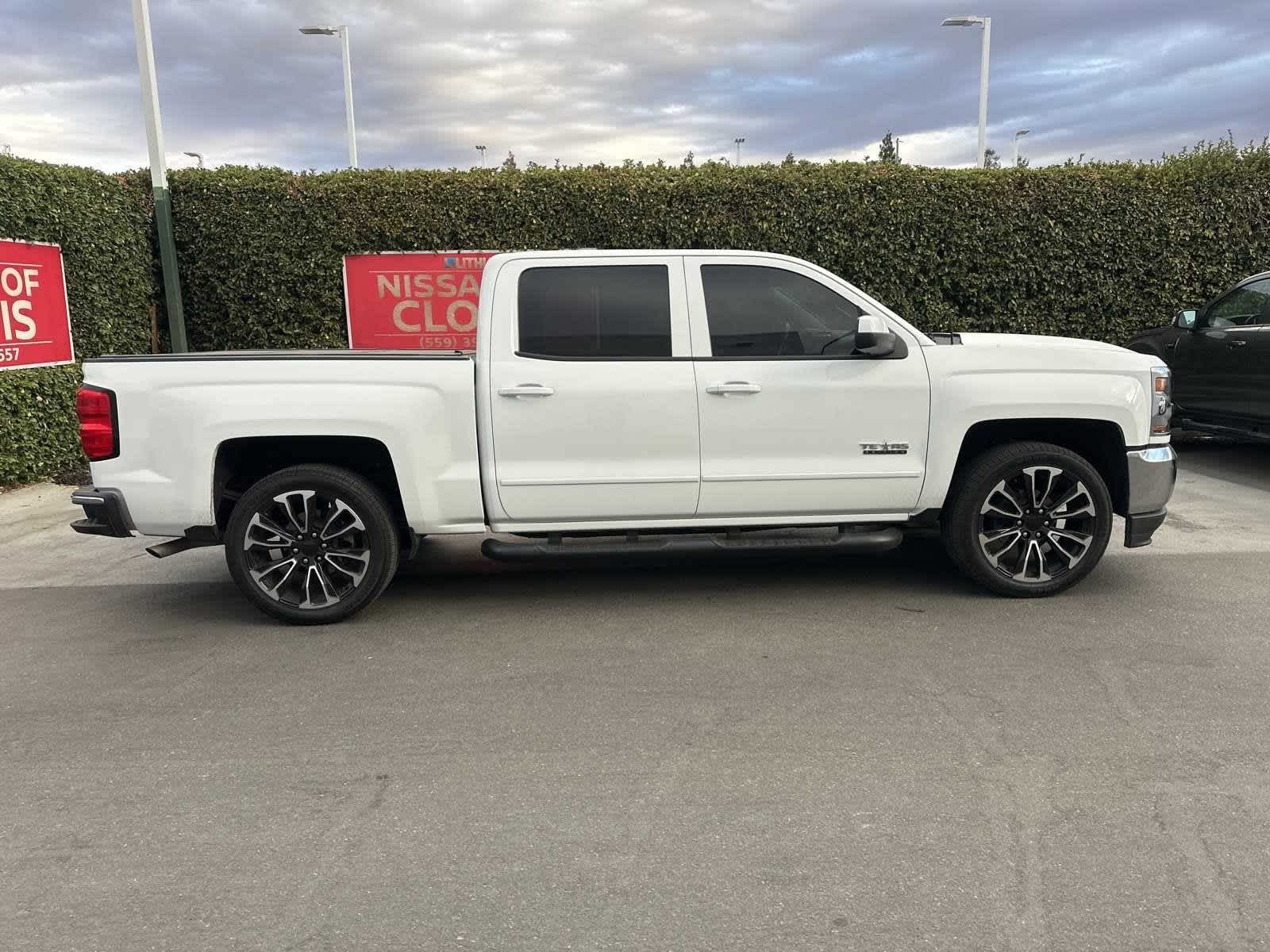 2018 Chevrolet Silverado 1500 LT 2WD Crew Cab 143.5 8