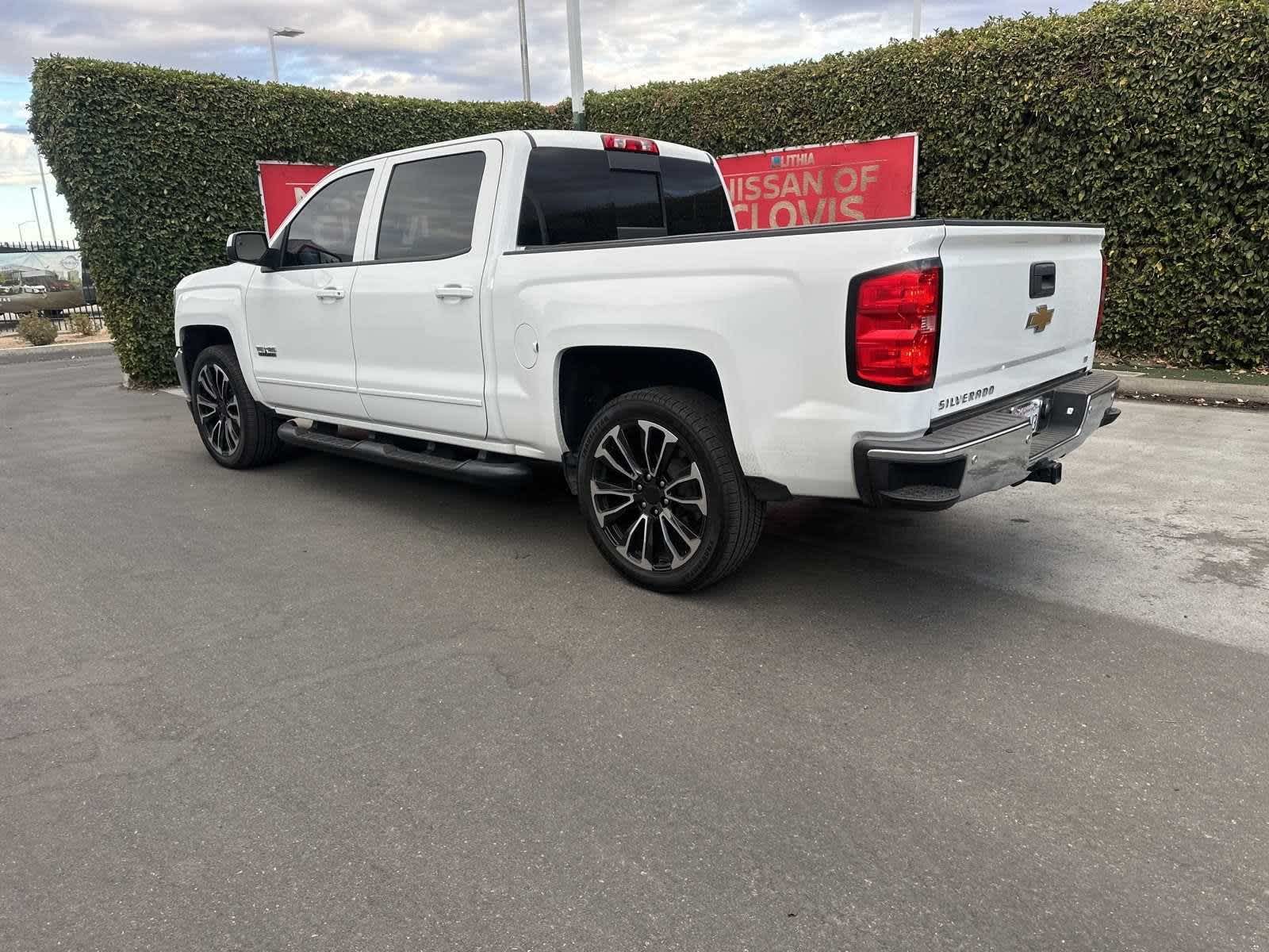 2018 Chevrolet Silverado 1500 LT 2WD Crew Cab 143.5 3