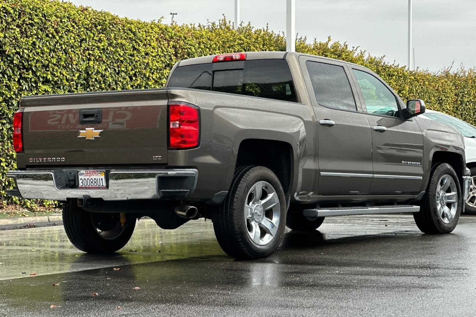 2014 Chevrolet Silverado 1500 LTZ 2WD Crew Cab 143.5 3