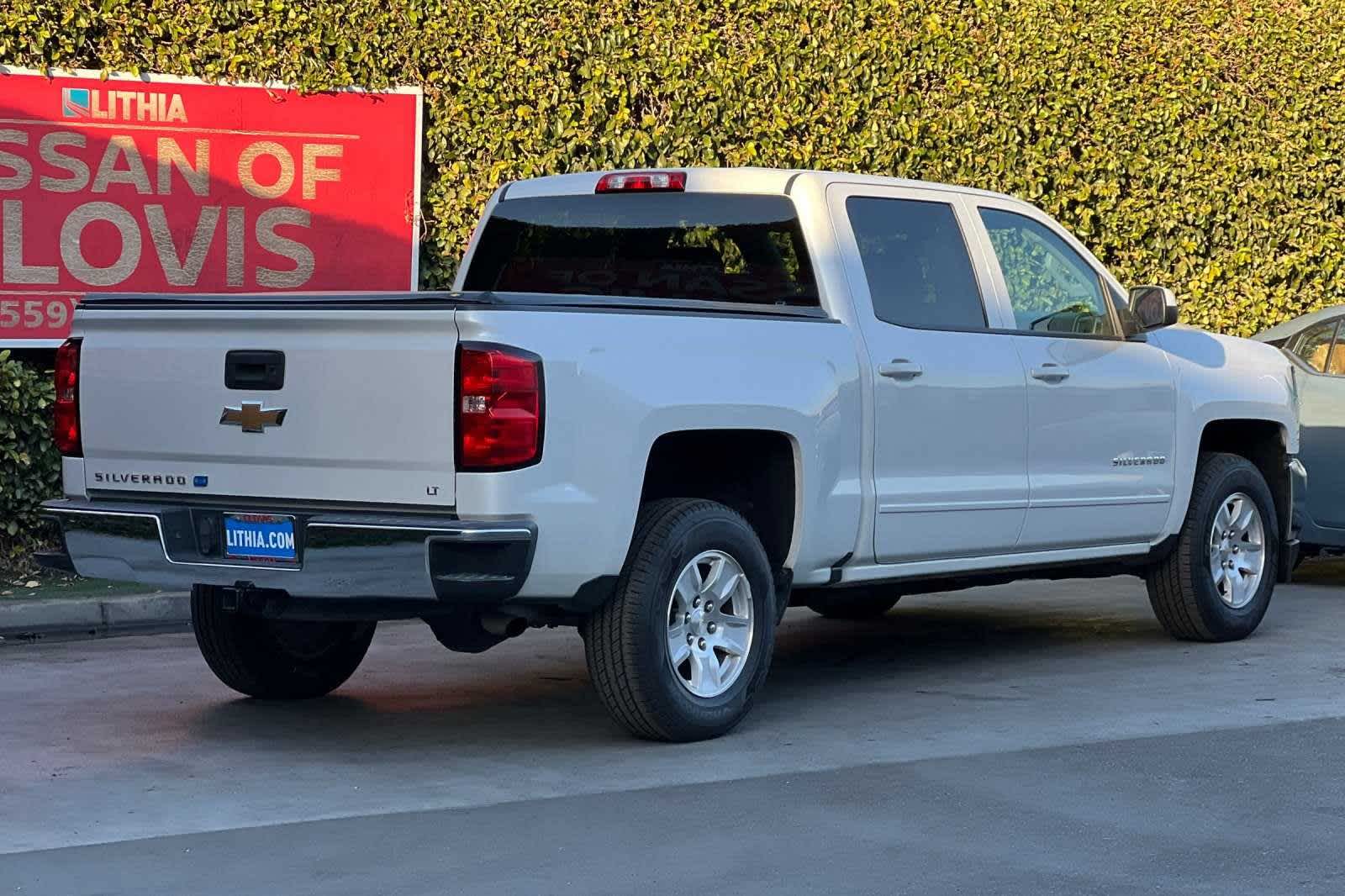 2018 Chevrolet Silverado 1500 LT 2WD Crew Cab 143.5 3