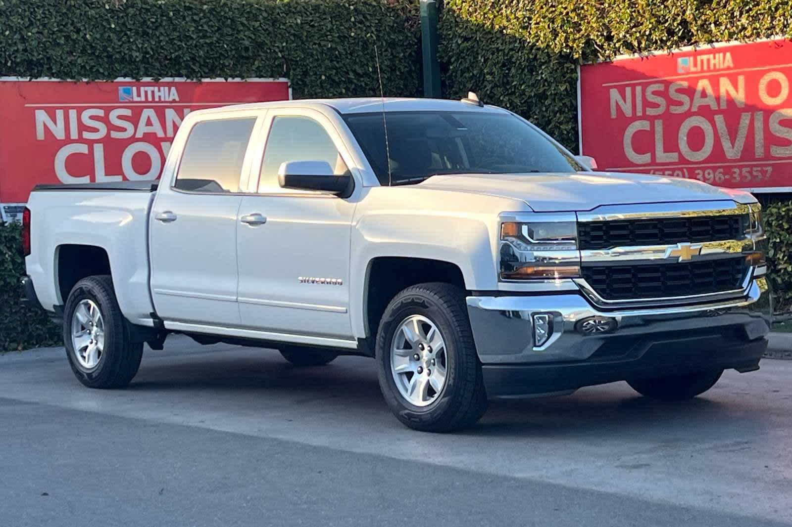 2018 Chevrolet Silverado 1500 LT 2WD Crew Cab 143.5 10