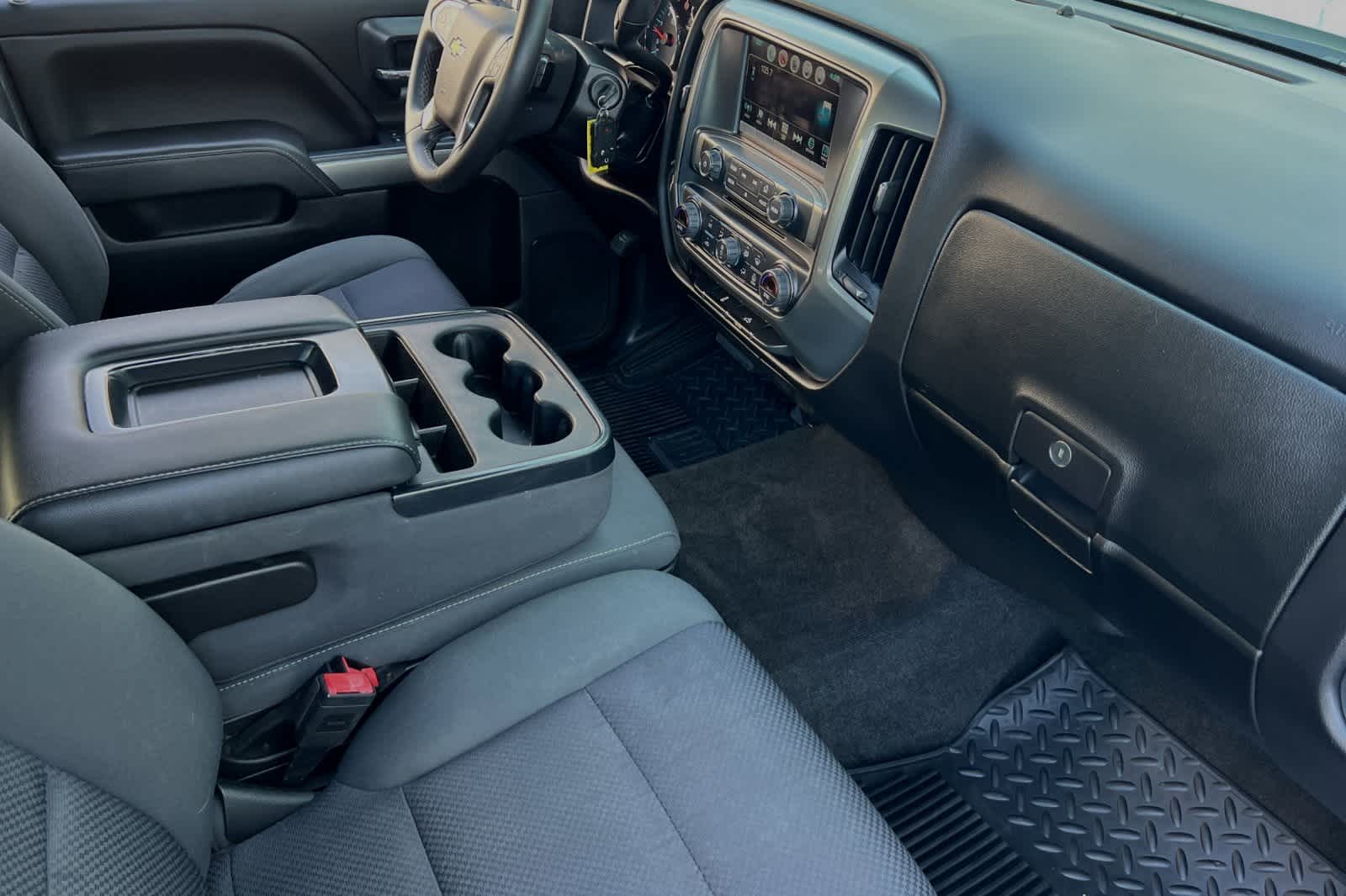 2018 Chevrolet Silverado 1500 LT 2WD Crew Cab 143.5 18