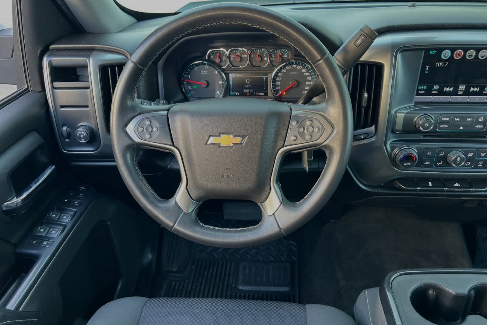 2018 Chevrolet Silverado 1500 LT 2WD Crew Cab 143.5 17