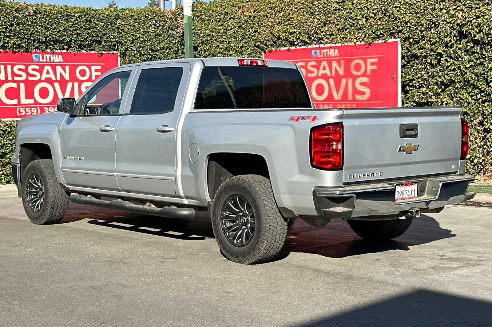 2015 Chevrolet Silverado 1500 LT 4WD Crew Cab 143.5 7