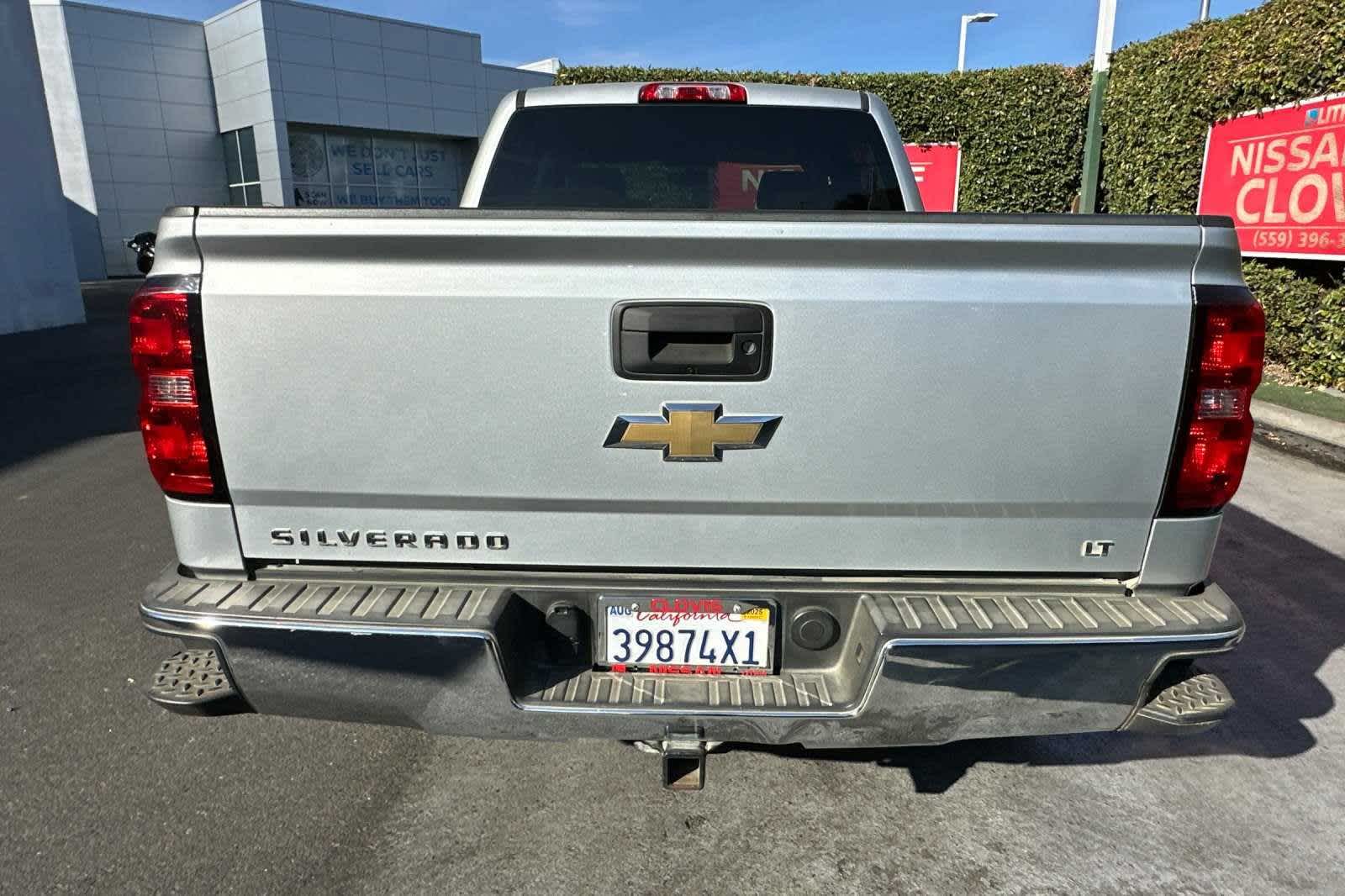 2015 Chevrolet Silverado 1500 LT 4WD Crew Cab 143.5 8