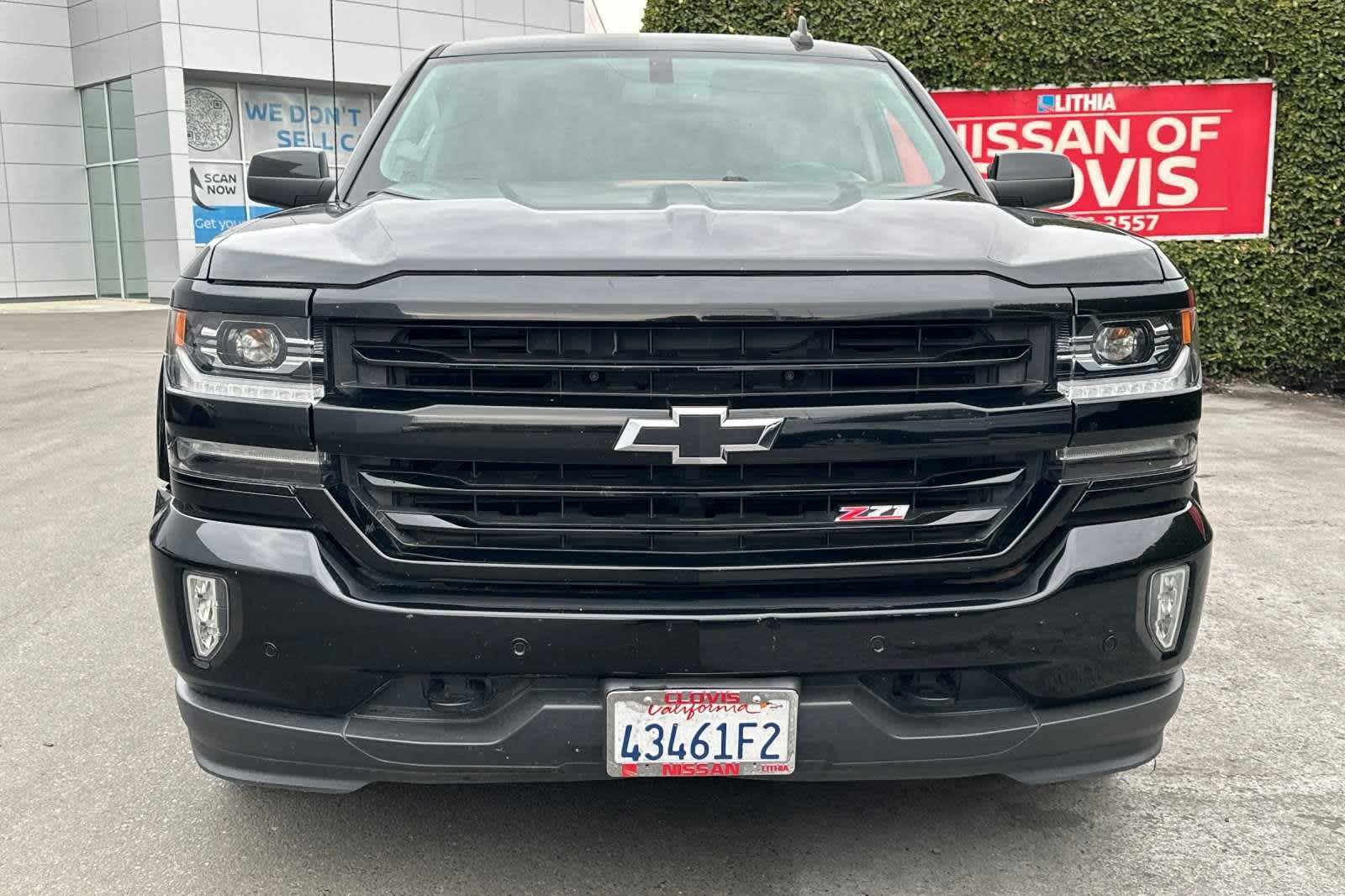 2017 Chevrolet Silverado 1500 LTZ 4WD Crew Cab 143.5 11