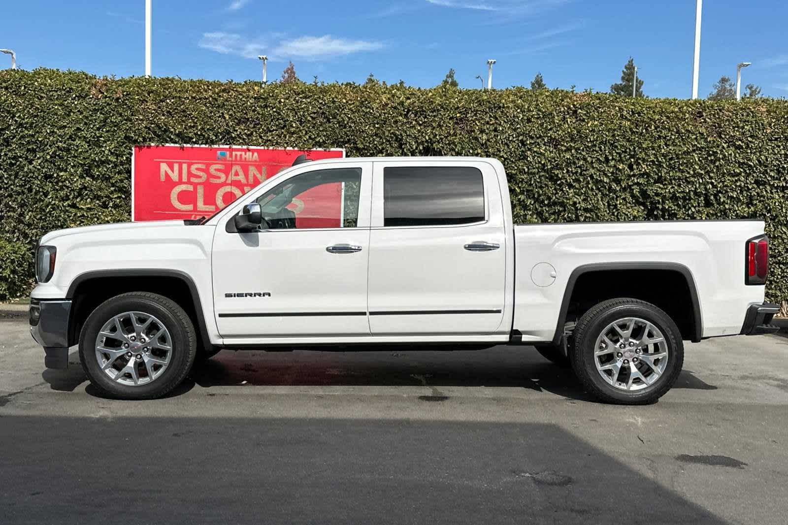 2016 GMC Sierra 1500 SLT 2WD Crew Cab 143.5 6