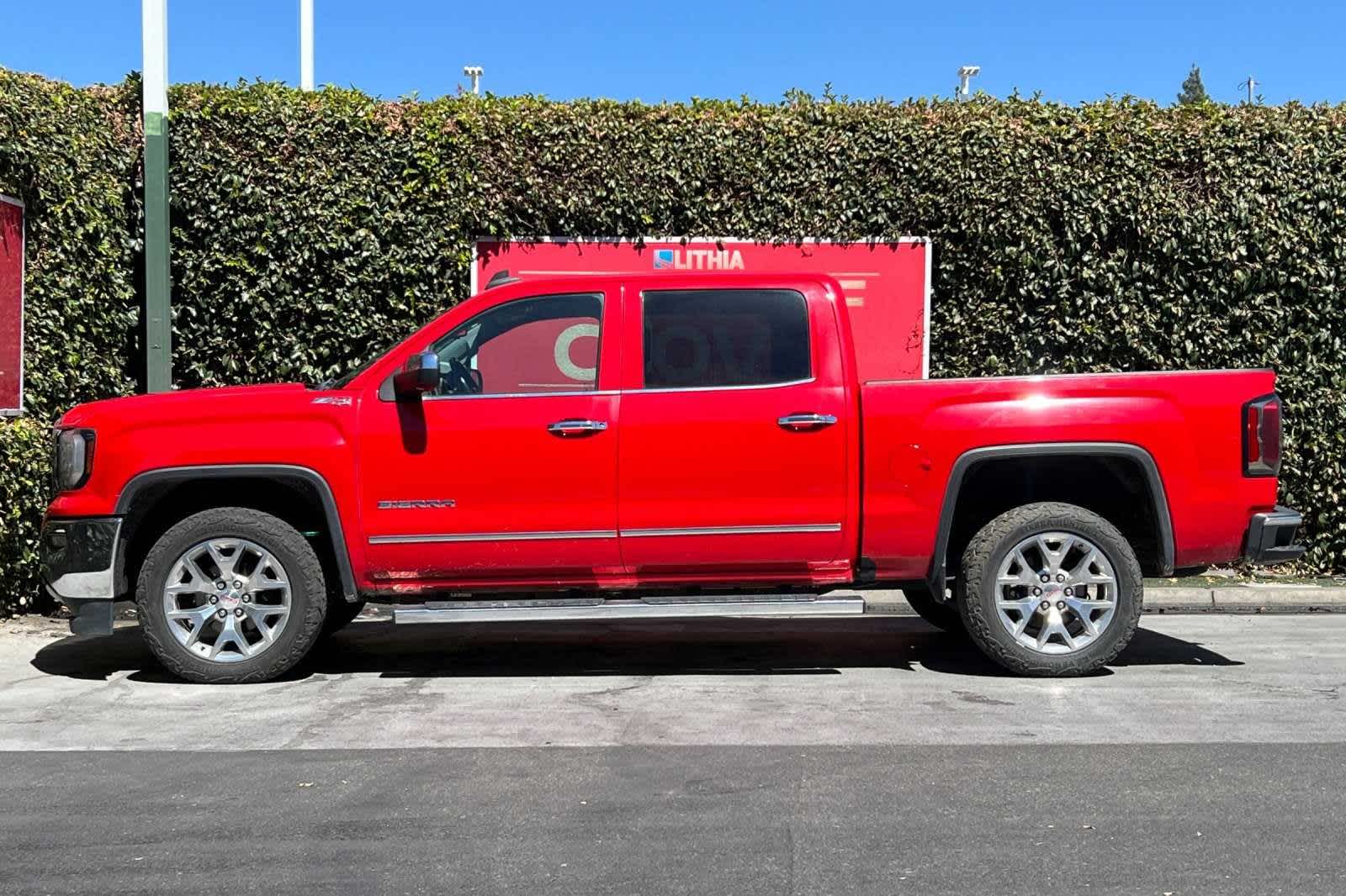 2018 GMC Sierra 1500 SLT 4WD Crew Cab 143.5 6