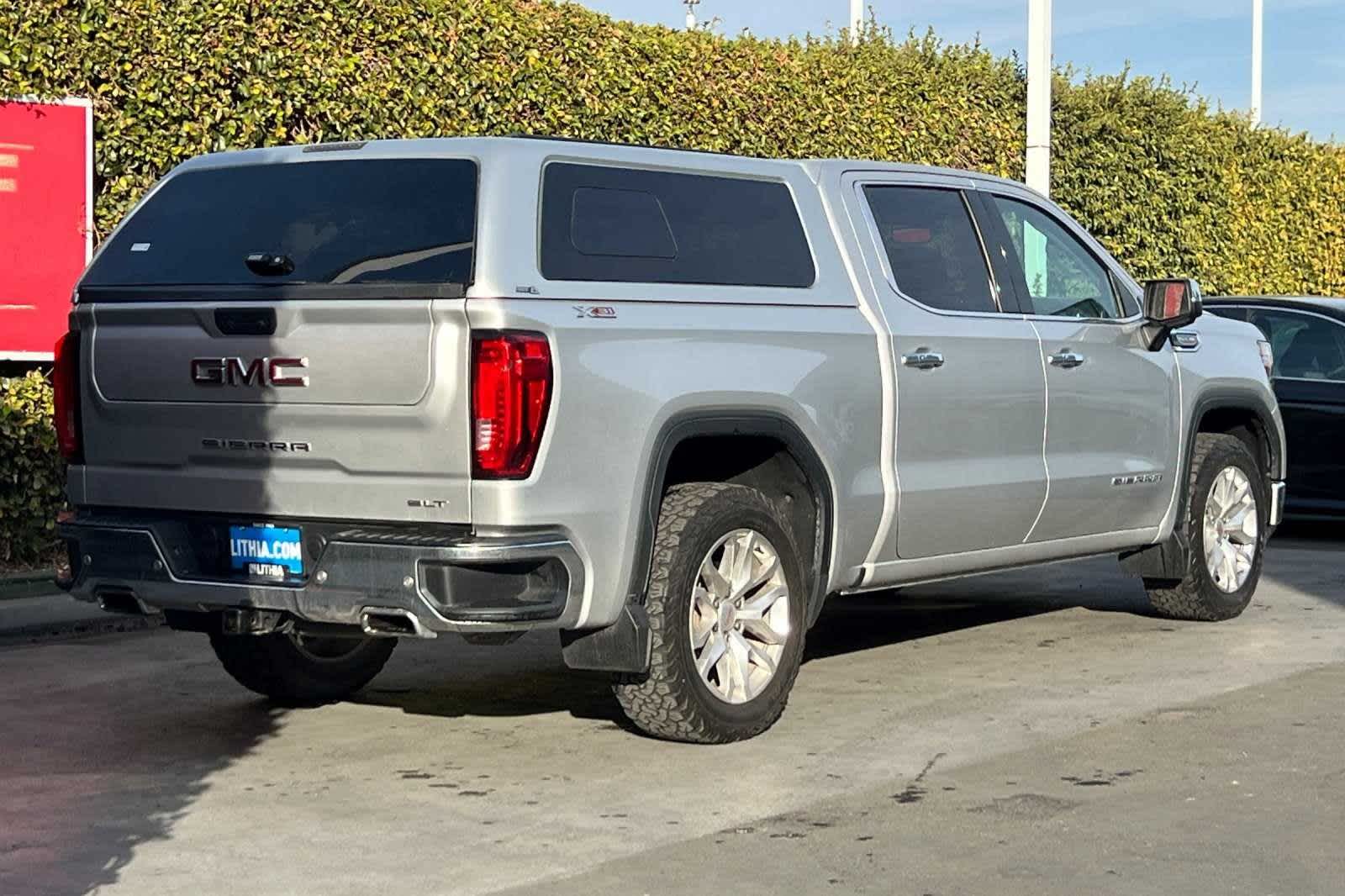 2020 GMC Sierra 1500 SLT 4WD Crew Cab 147 3