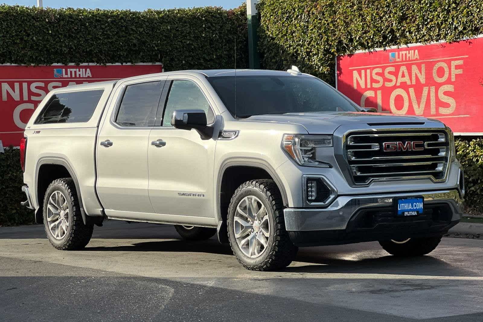 2020 GMC Sierra 1500 SLT 4WD Crew Cab 147 10