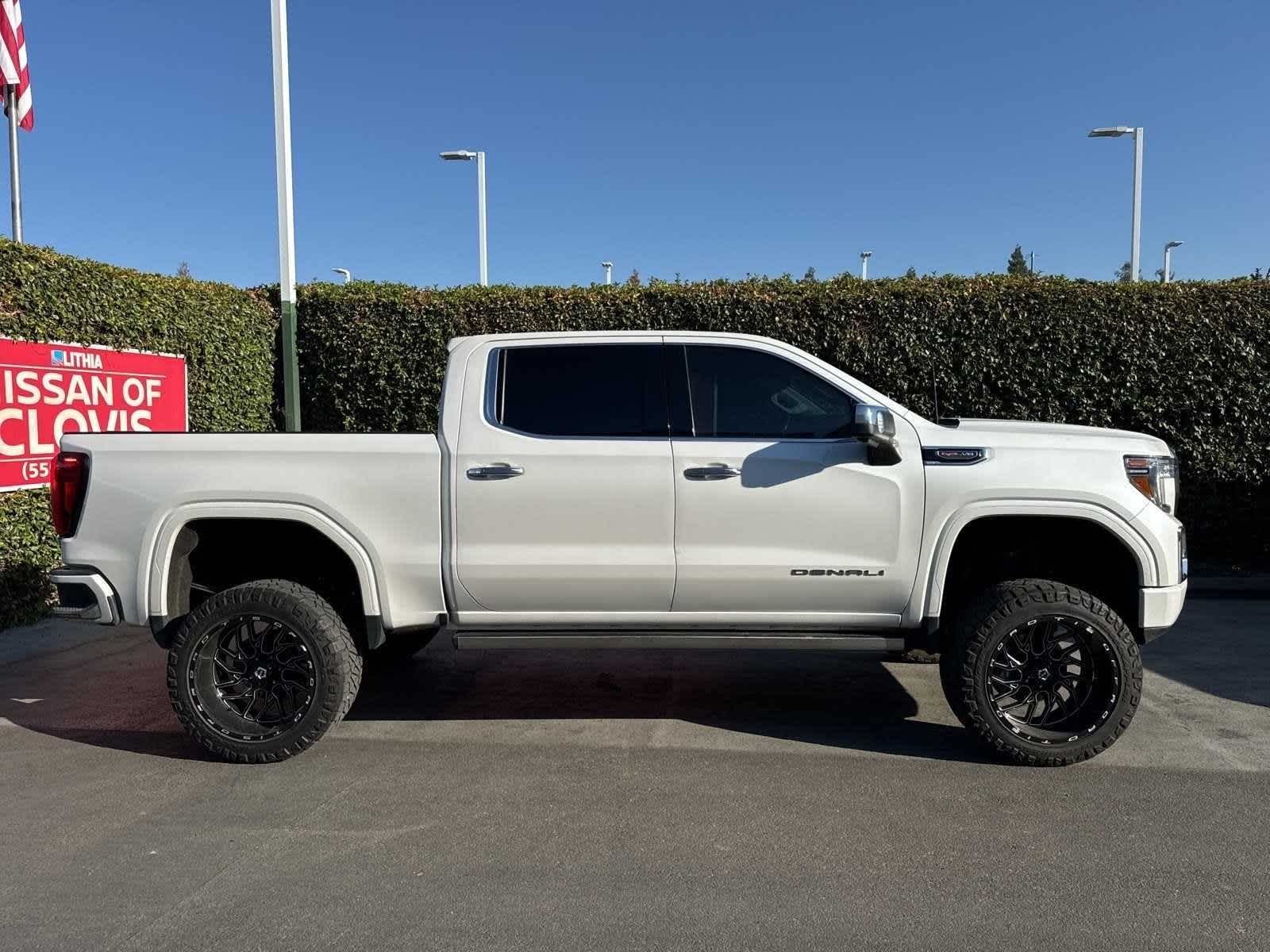 2020 GMC Sierra 1500 Denali 4WD Crew Cab 147 8