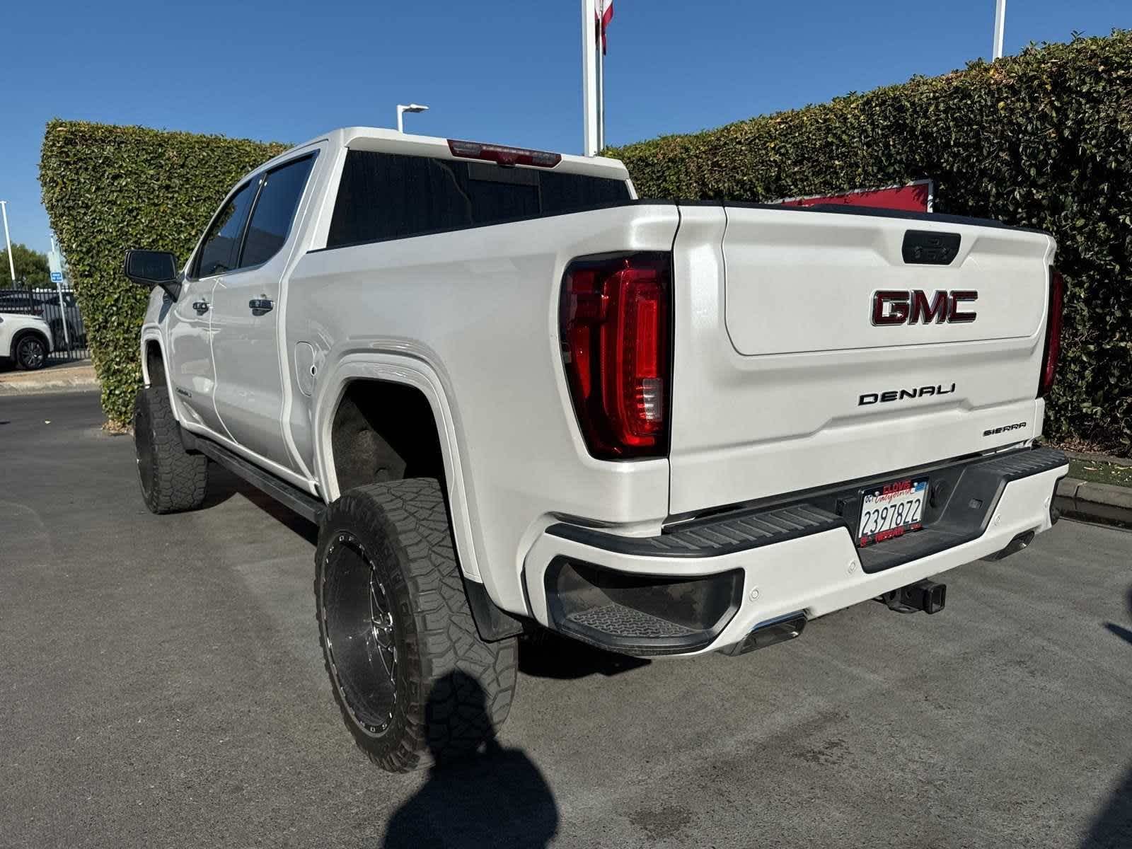 2020 GMC Sierra 1500 Denali 4WD Crew Cab 147 3