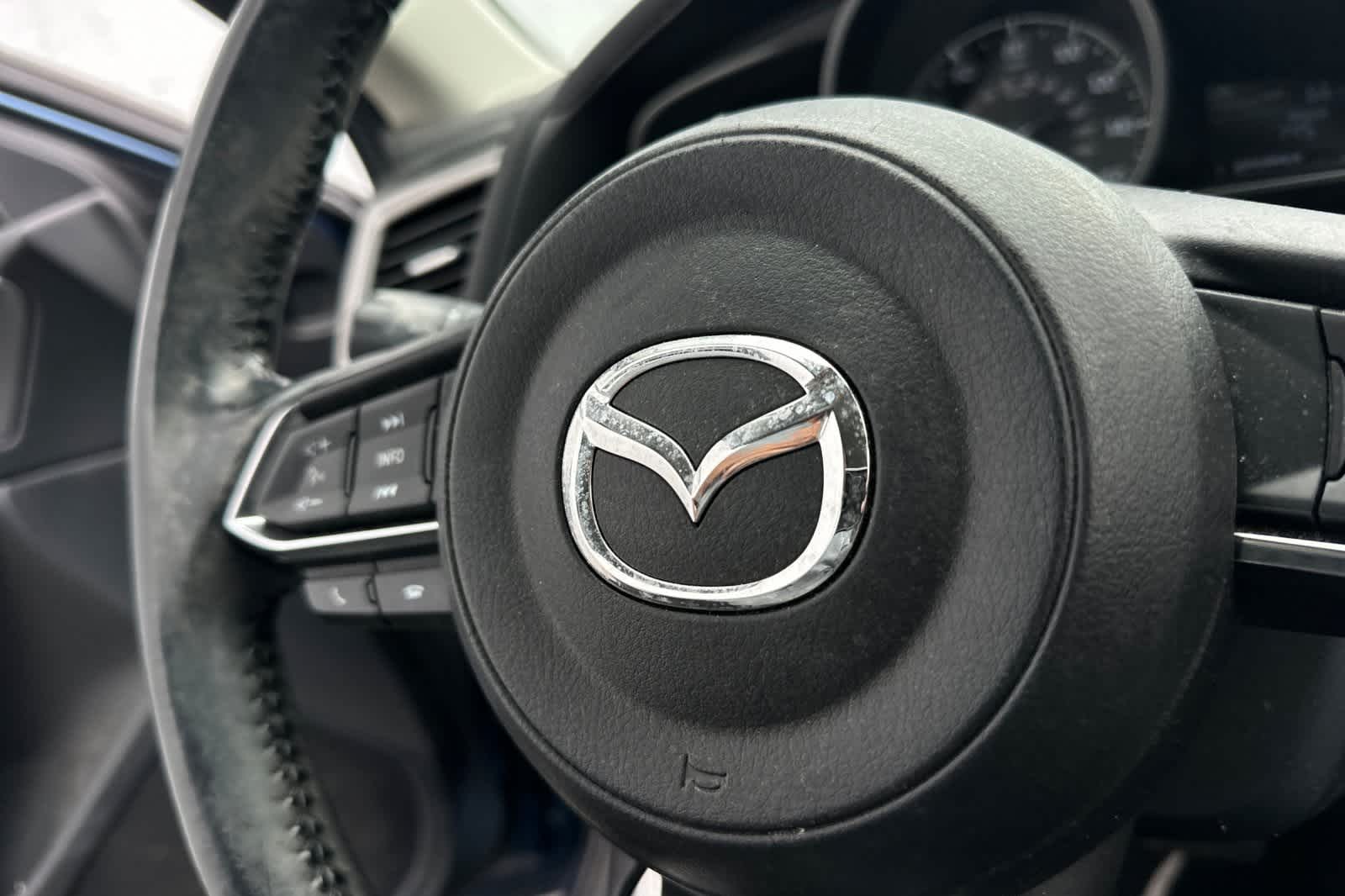 2018 Mazda Mazda3 5-Door Touring 29