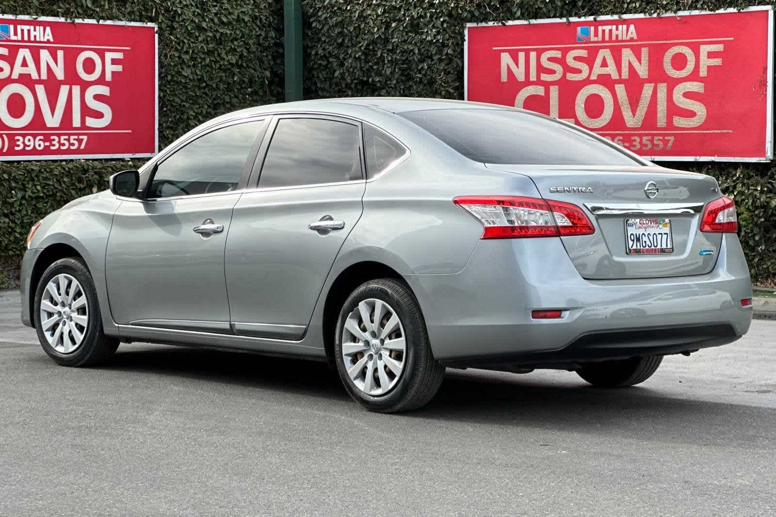 2014 Nissan Sentra SV 8