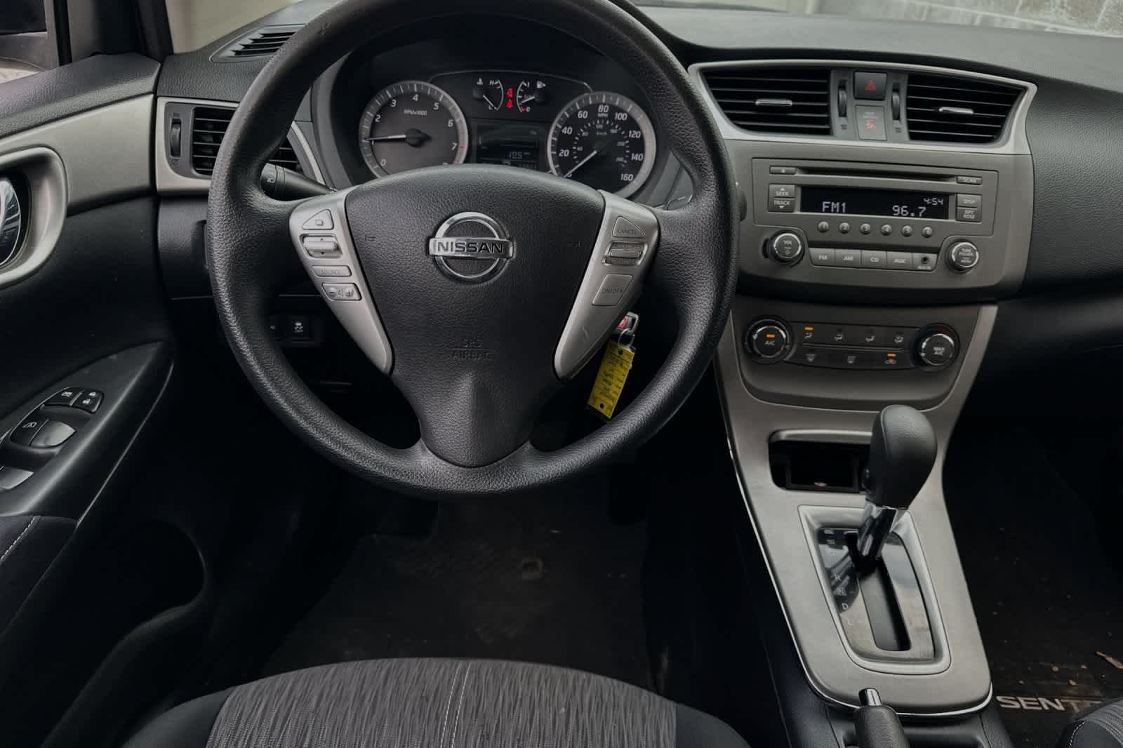 2014 Nissan Sentra SV 18