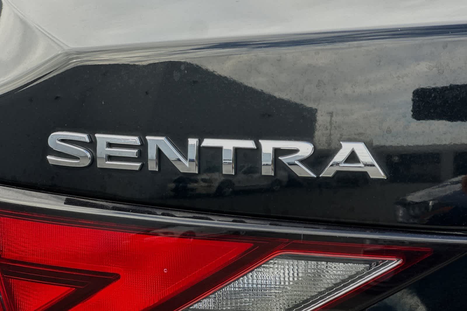 2021 Nissan Sentra SV 13