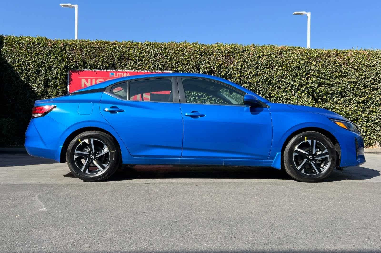 2025 Nissan Sentra SV 9