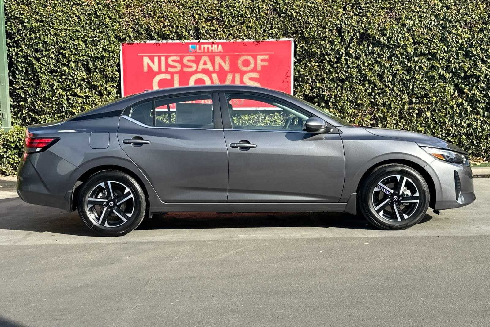 2025 Nissan Sentra SV 9