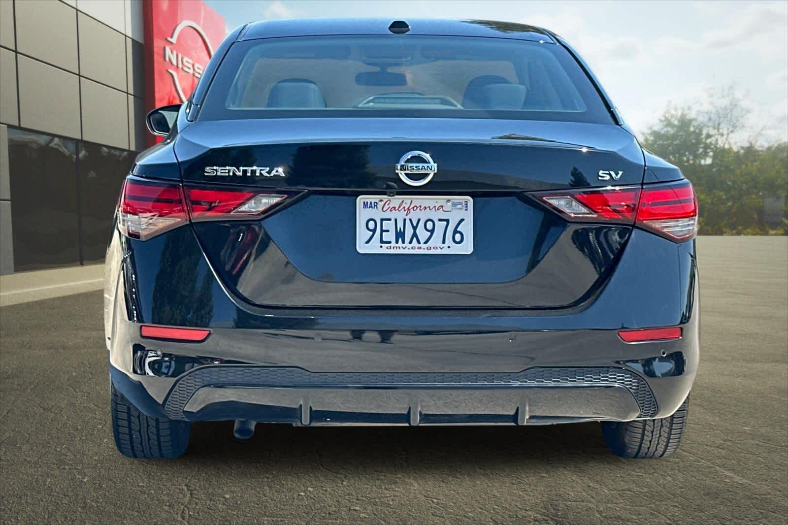 Used Super Black 2023 Nissan Sentra SV for Sale in Clovis