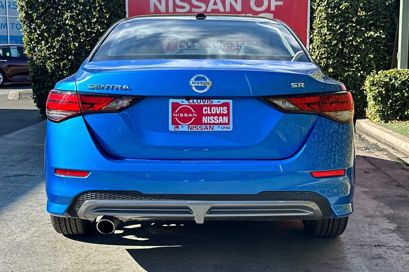 2022 Nissan Sentra SR 8