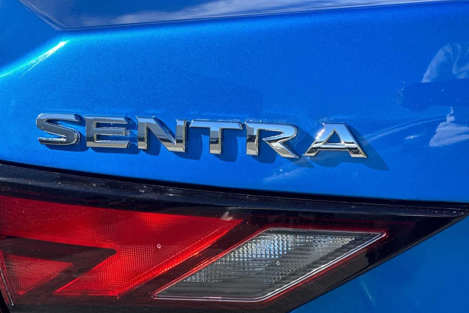 2022 Nissan Sentra SR 13