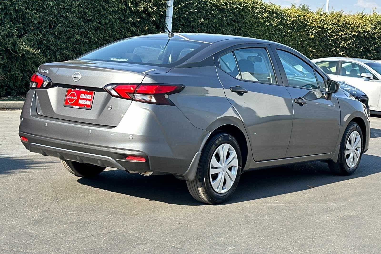 2024 Nissan Versa S 4