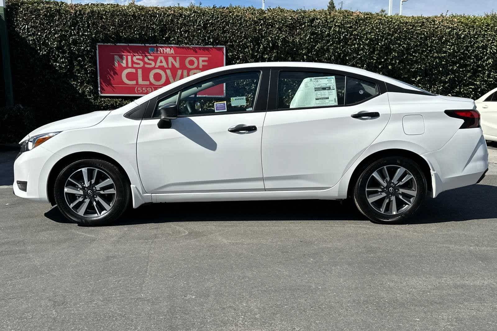 2024 Nissan Versa S 6